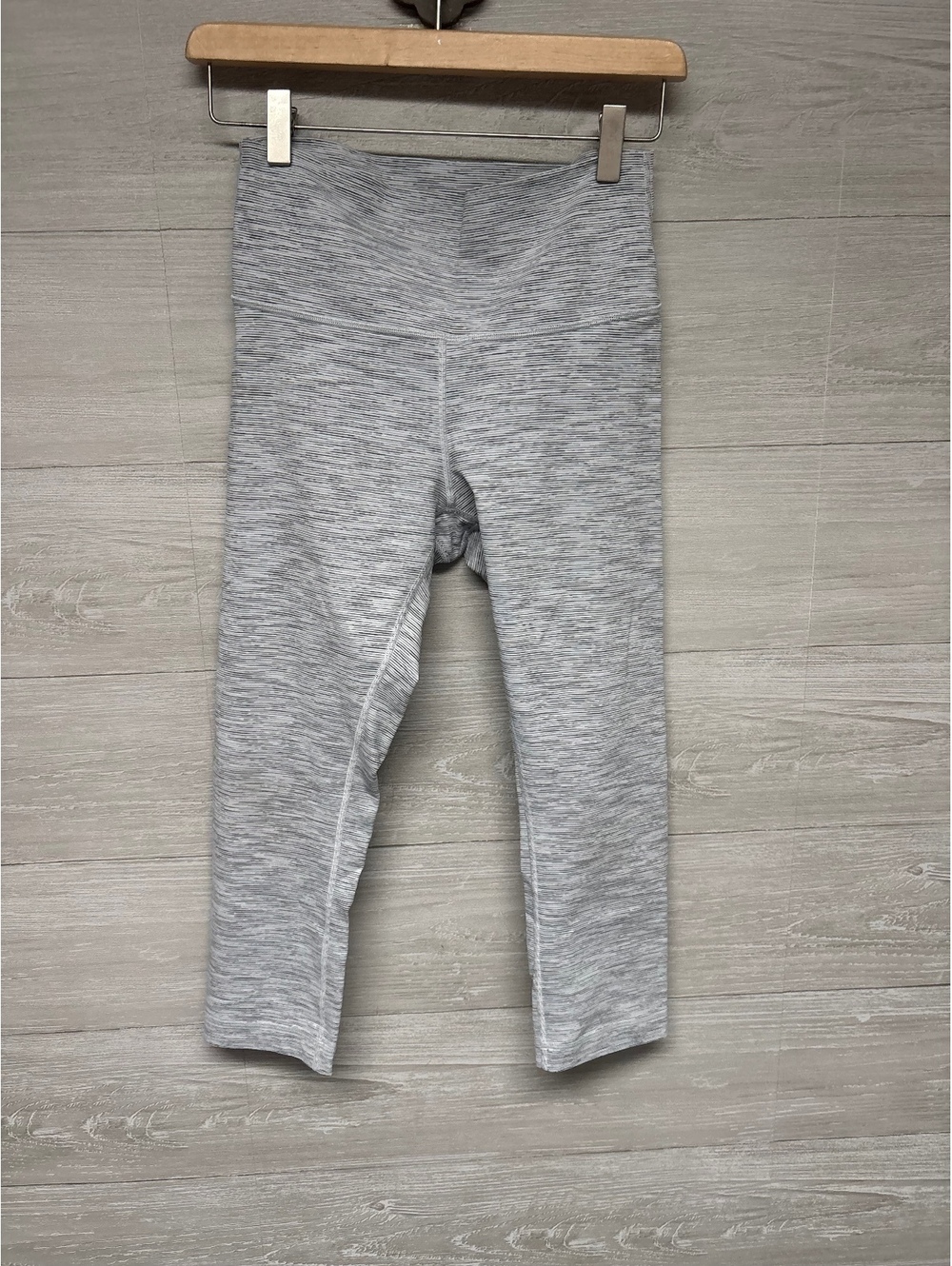 * | Lululemon | leggings. Size 8.